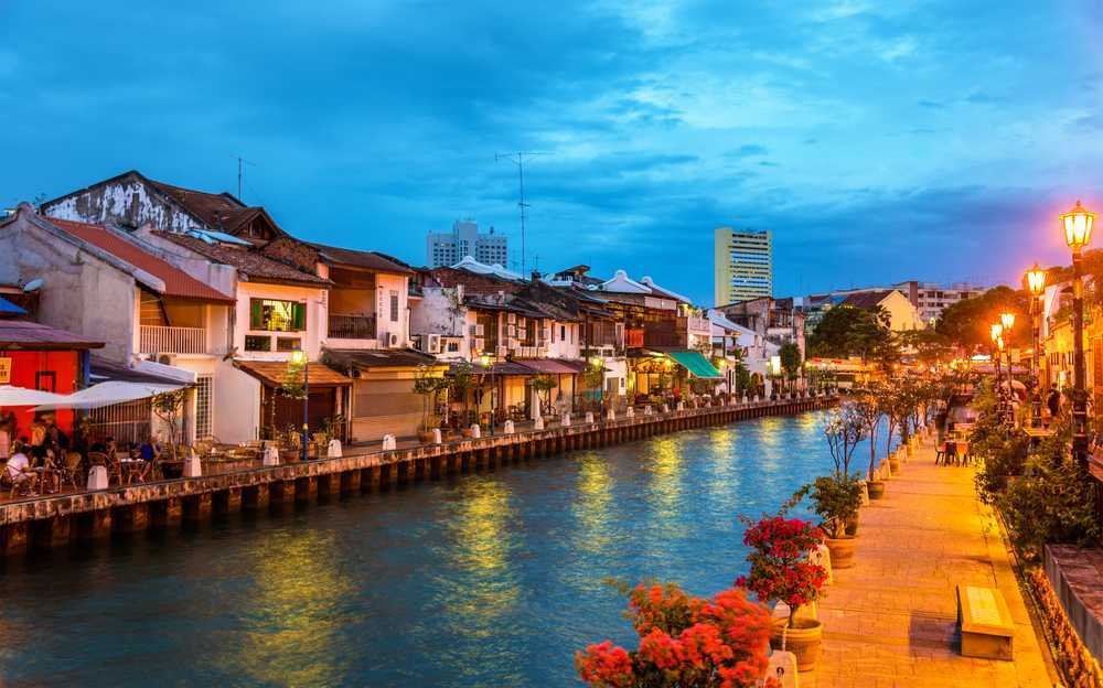 Jom Jalan-Jalan di Kuching, Sarawak – Bandar Kucing yang Unik